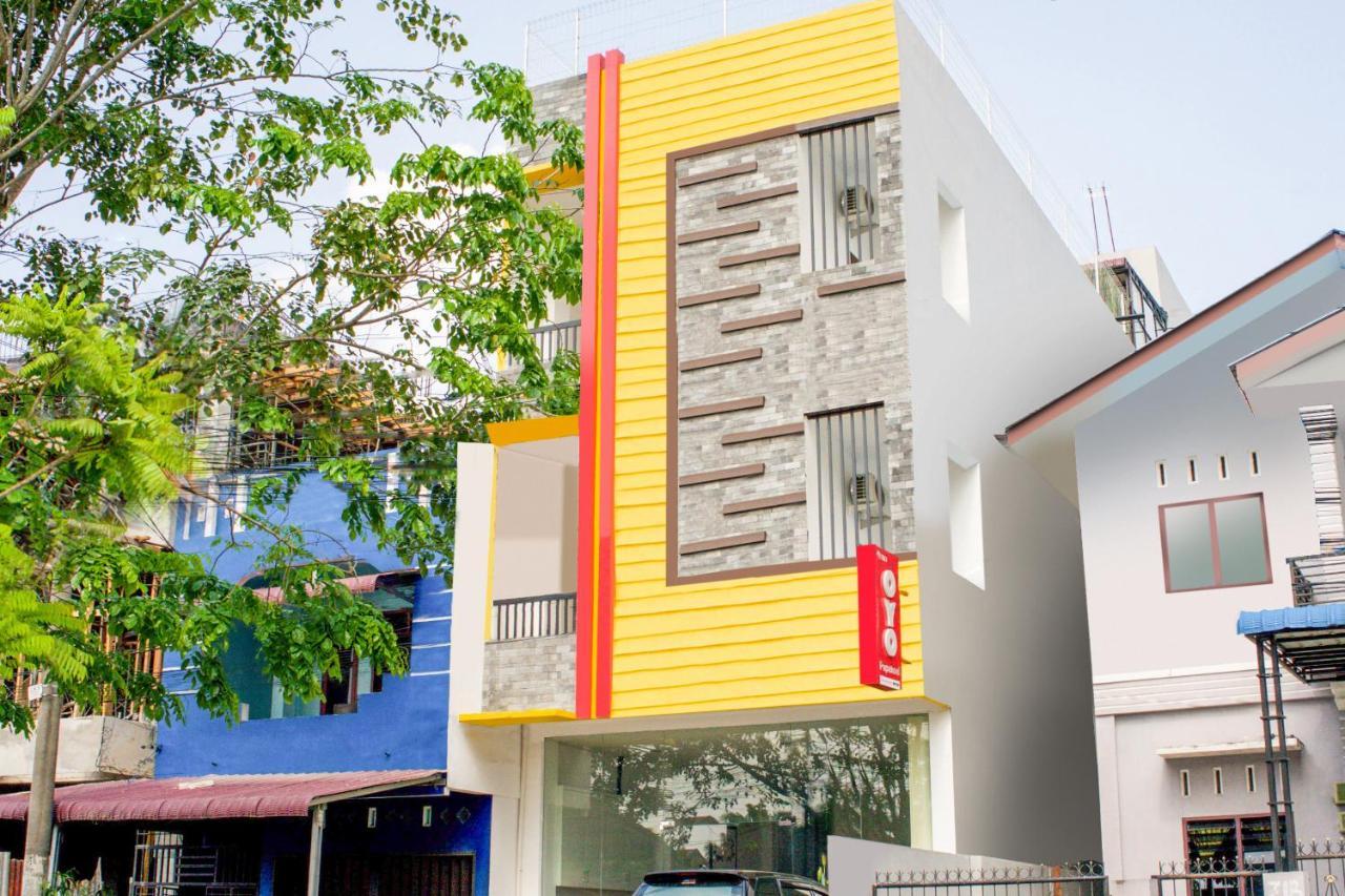 Super Oyo 1183 Papakoel Hotel Medan Eksteriør billede