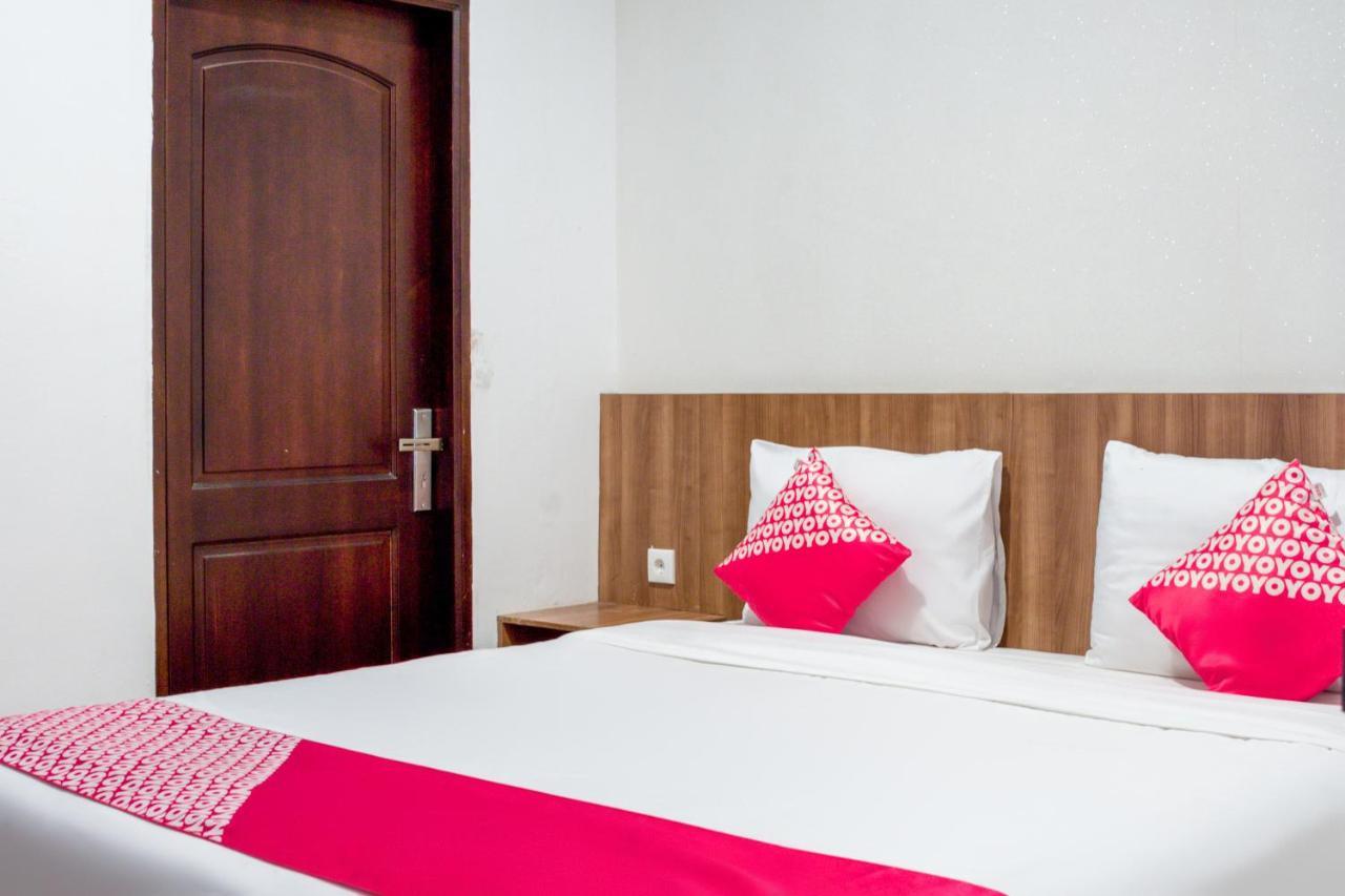 Super Oyo 1183 Papakoel Hotel Medan Eksteriør billede
